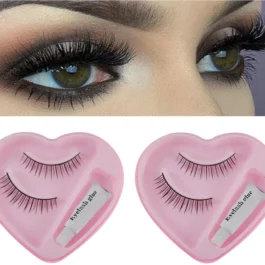 PRETTY WOMEN EYELASH GLUE